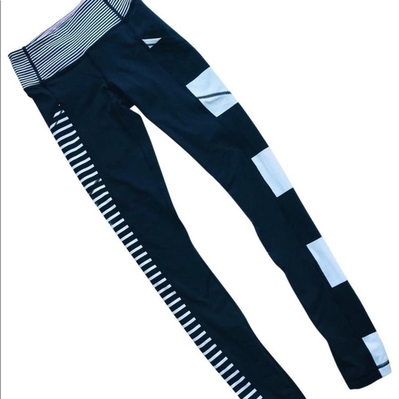 lululemon athletica Pants - 🍋 lululemon Seawheeze 2014 leggings size 2